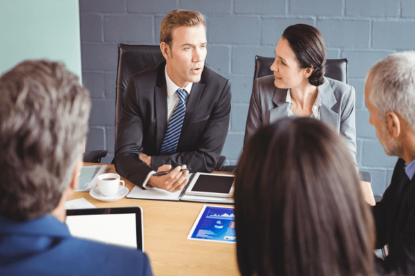 debt-management-tips-for-expats-leaving-the-uae-permanently